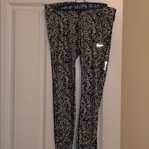 Nike Dri-Fit Pants Size:Large